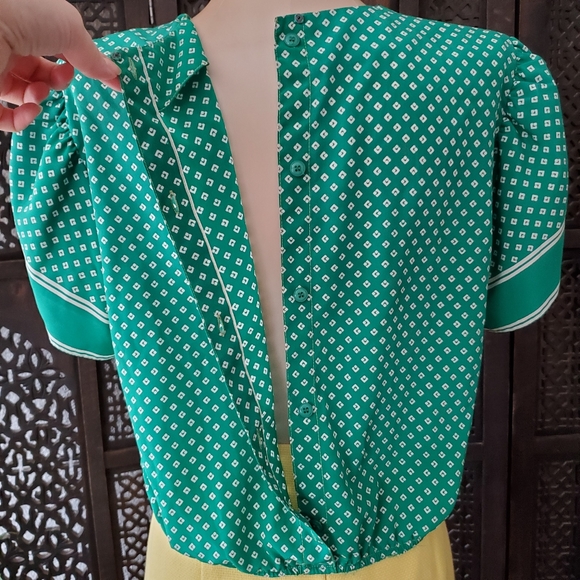 Vintage Hankerchief blouse Sm/M - Picture 10 of 16